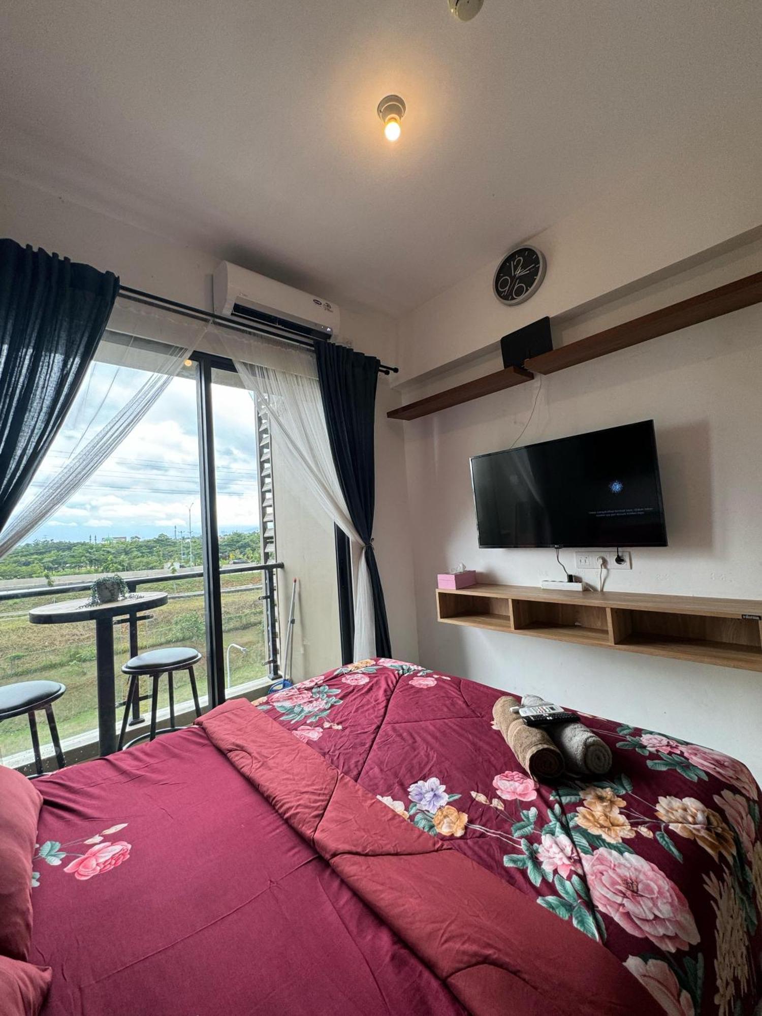 Stay N Cozy Apartemen Sky House Bsd By Sm Room Samporo المظهر الخارجي الصورة